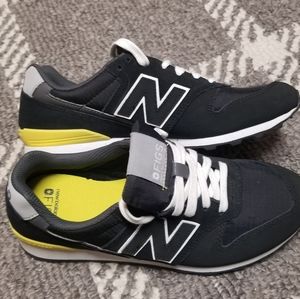 Figs x New Balance Women's 8